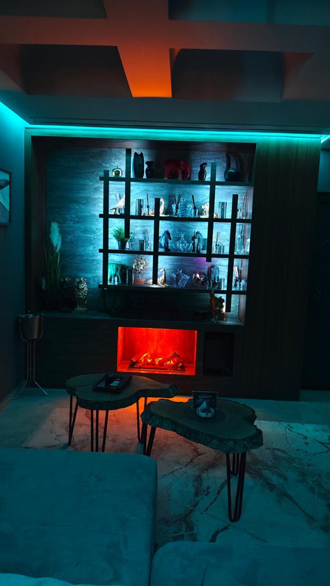 Smart Luxury Penthouse Suites - Private Sauna, Hot-Tub, Home Cinema At The Best Location In Skopje Exterior foto